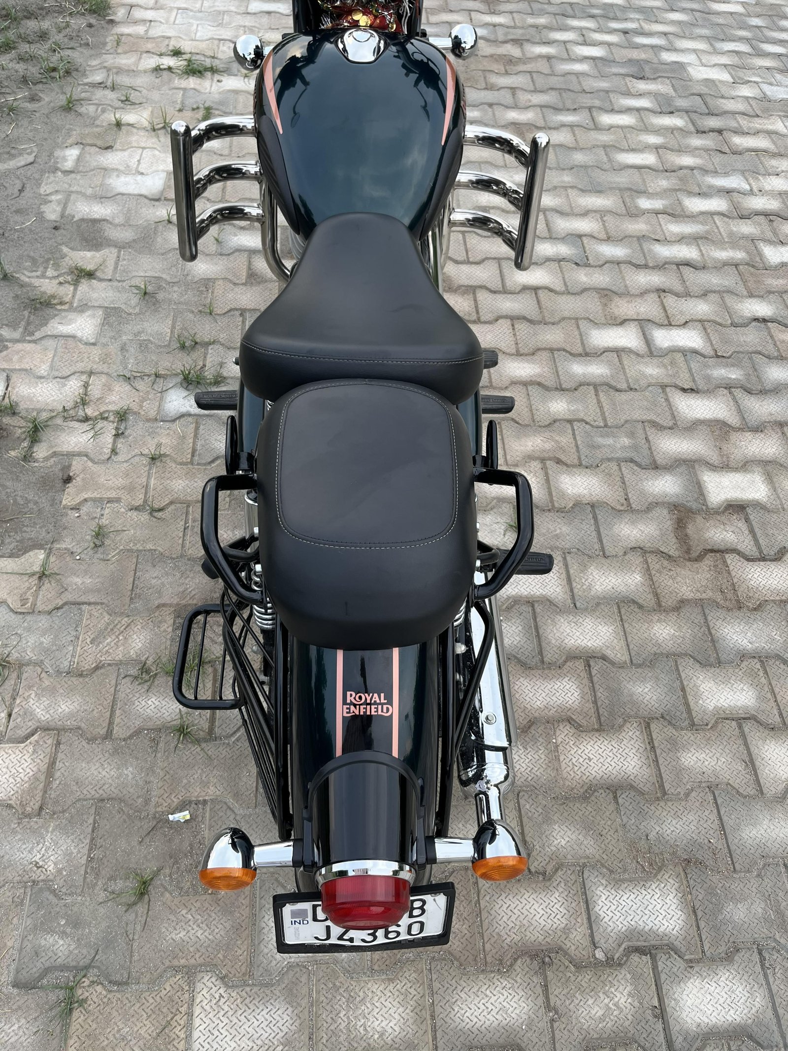 Grab Handles for Classic/Standard Bullet 350 Or Triumph 400 - Image 4